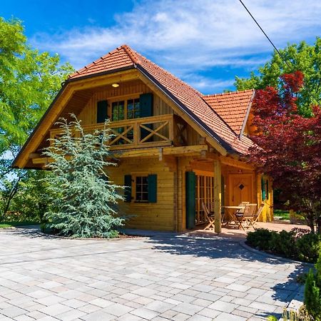 Chalet Haloze Pristava Ngoại thất bức ảnh