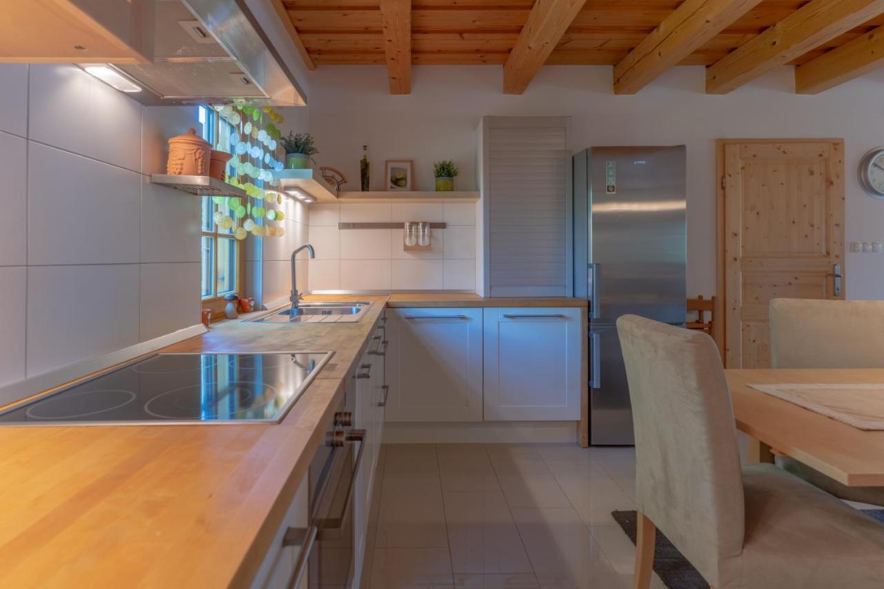 Chalet Haloze Pristava Ngoại thất bức ảnh